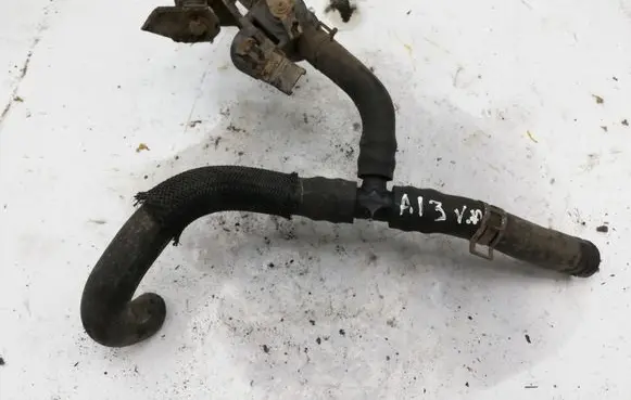 Toyota Avensis Verso Engine coolant pipe/hose NOCODE
