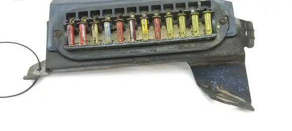 Mercedes-Benz COMPAKT W115 Fuse module