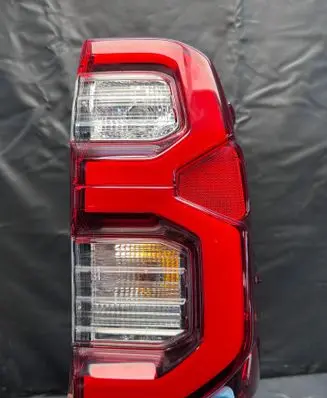Toyota Hilux VIII Rear/tail lights 815500K750 923366