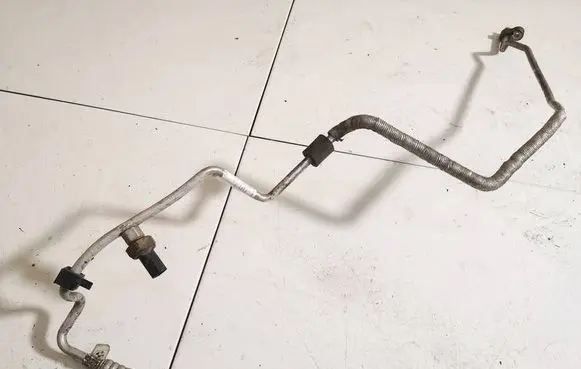 BMW X5 E53 Air conditioning (A/C) pipe/hose 