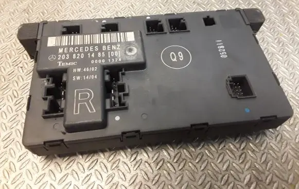 Mercedes-Benz C W203 Door control unit/module 2038201485 A2038201485