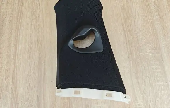 BMW 8 G16 (B) pillar trim (top) 7470685 5A0F0A1