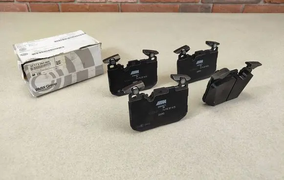BMW M4 F82 F83 Brake pads (front) 2284969