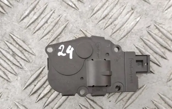 Audi A5 8T 8F Intake manifold valve actuator/motor K9749005 EFB330