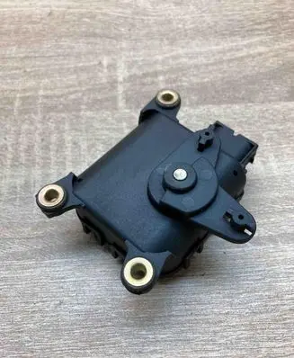 Skoda Superb B5 (3U) Air flap motor/actuator 8D1820511B 0132801149USED