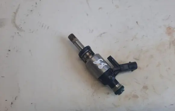 Audi A4 S4 B9 Fuel injector 06L906036K