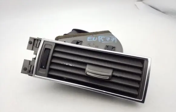 Audi A6 S6 C6 4F Dashboard side air vent grill/cover trim 4F1820902B