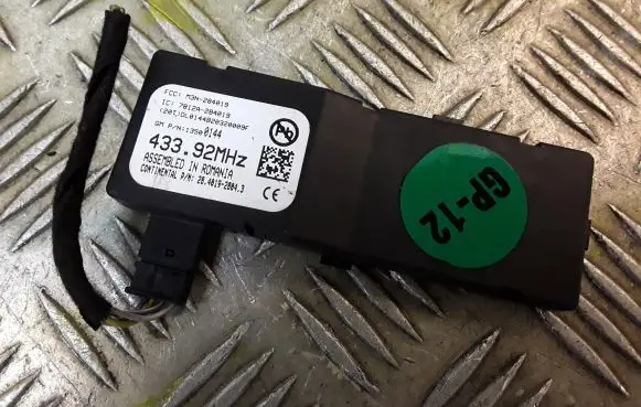Opel Astra J Alarm control unit/module 13500144