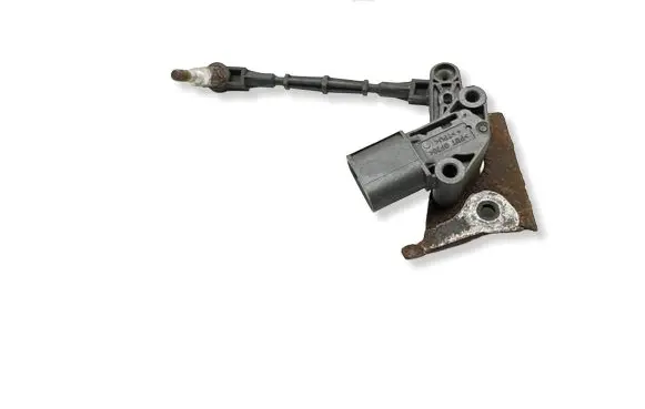 Audi A5 Rear air suspension level height sensor 8W0941309C