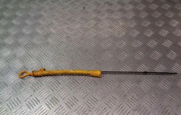 Volkswagen New Beetle Oil level dip stick 