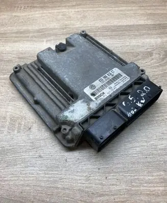 Volkswagen Golf V Engine control unit/module ECU 03G906016ET 0281011843