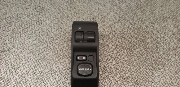 Subaru Forester SH Wing mirror switch 83002FG000
