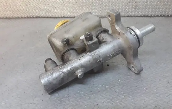 Subaru Forester SH Master brake cylinder 