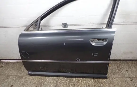 Audi A8 S8 D3 4E Front door 4E0831553H