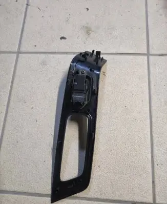 Volvo S60 Electric window control switch 3986809