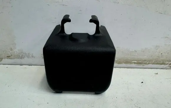 Mitsubishi Outlander Other interior part 6977A792