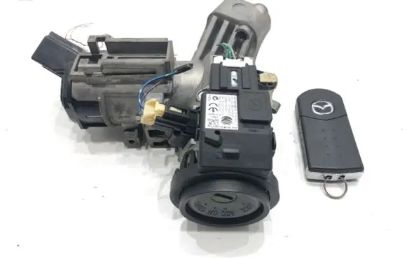 Mazda 2 Ignition lock D01H66938B