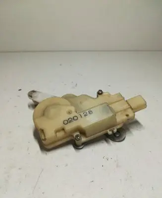 Toyota Yaris Central locking motor 020128