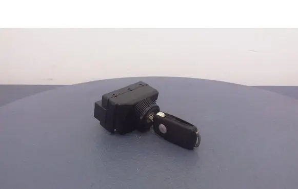 Volkswagen Phaeton Ignition lock 3D0905865C
