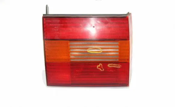Volkswagen PASSAT B4 Tailgate rear/tail lights 3A5945107