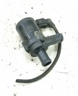 Volkswagen Touareg I Electric auxiliary coolant/water pump