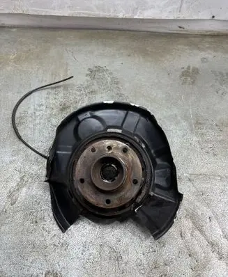 BMW 3 E90 E91 Rear wheel hub 