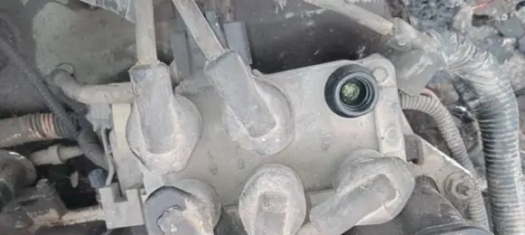 Ford Explorer High voltage ignition coil