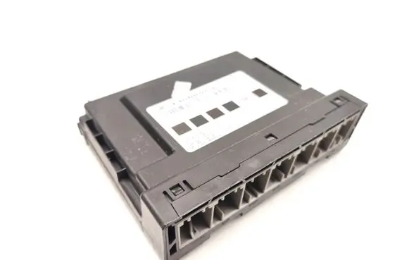 Opel Mokka Central body control module 13588069