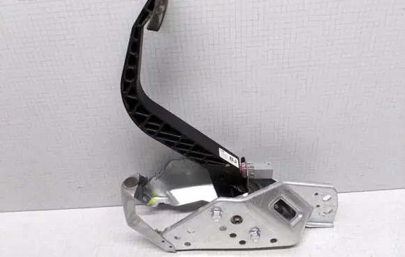 Clutch pedal