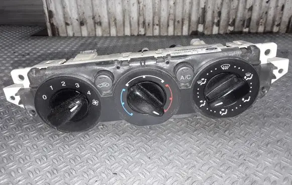 Ford Focus C-MAX Climate control unit 3M5T19980AC