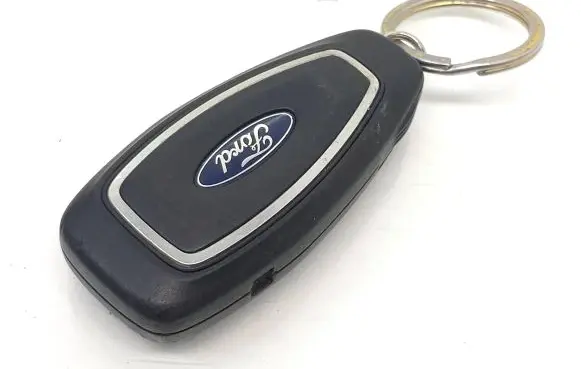 Ford Focus Ignition key/card 7S7T15K601ED