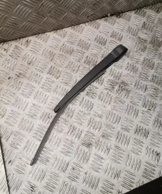 Volkswagen Touran II Rear wiper blade 