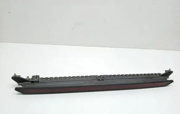 Volkswagen PASSAT B5.5 Third/center stoplight 1J6945097D