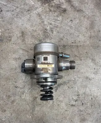 Fuel injection high pressure pump