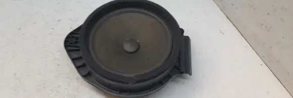 Opel Astra J Front door speaker