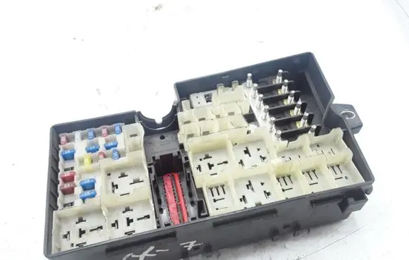 Mazda CX-7 Fuse module 518818109 BP4K66765