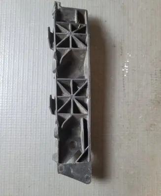 KIA Sportage Front bumper mounting bracket 86515F1000
