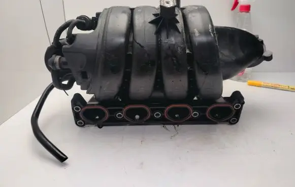 Chevrolet Orlando Intake manifold 55563685