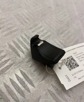 BMW 7 G11 G12 Sun visor clip/hook/bracket 7414429