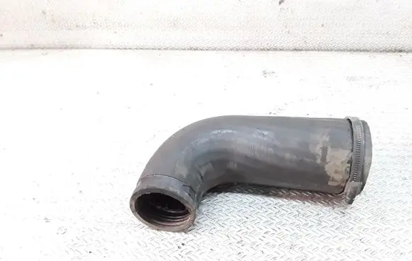 Volvo V70 Intercooler hose/pipe