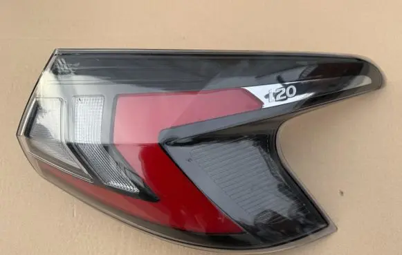 Hyundai i30 Rear/tail lights 92402C0000