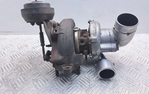Toyota Corolla Verso AR10 Turbo 172010R021 W06013600 0611280014