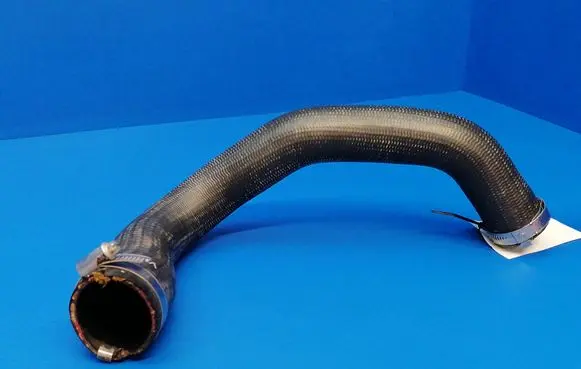 Land Rover Discovery 5 Intercooler hose/pipe FK626F074CA