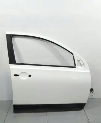 Nissan Qashqai Front door 