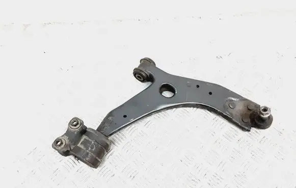 Volvo C70 Front lower control arm/wishbone