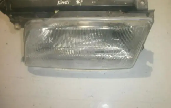 Opel Kadett E Headlight/headlamp gm90181002