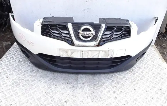 Nissan Qashqai Front bumper