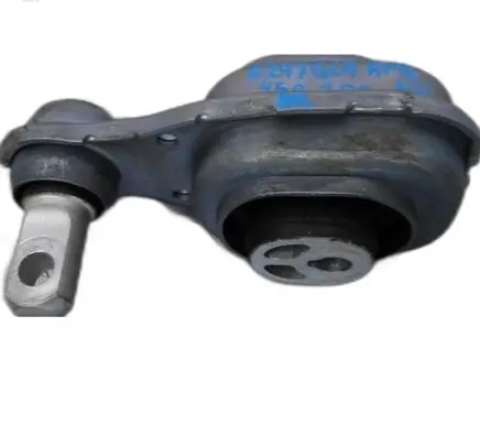 Mercedes-Benz GLA H247 Engine mount vacuum valve A1772400300