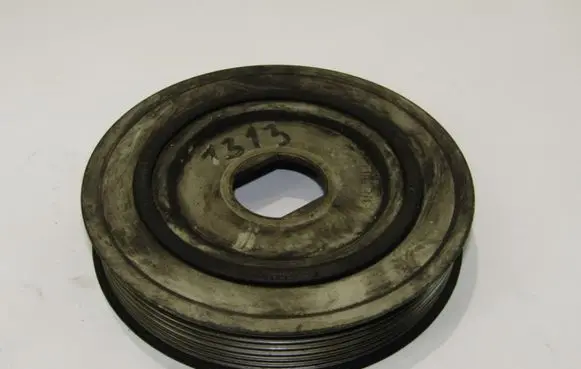 Renault Trafic II (X83) Crankshaft pulley 8201058962