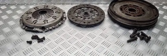 Audi A6 S6 C5 4B Clutch set kit 123025310 3C0911 3230411111